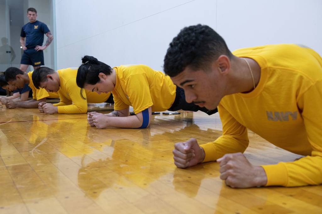 Navy gears up for single physical fitness assessment cycle, and scored planks, in 2022